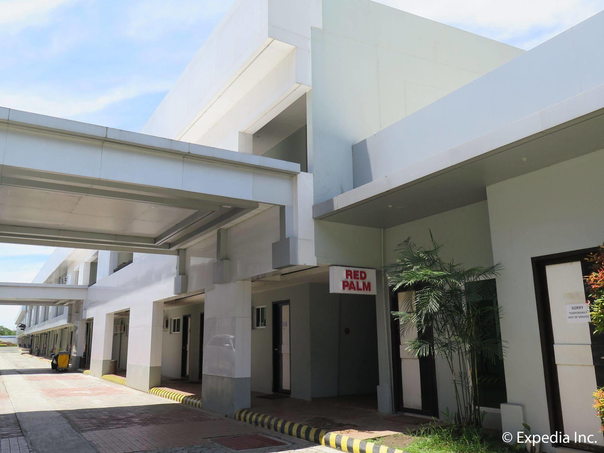 The Lucky 9 Budget Hotel Tagum Exteriör bild